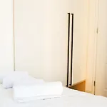 Matisse No3 - One Bedroom With Balcony * Tiran