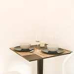 Matisse No3 - One Bedroom With Balcony Daire *